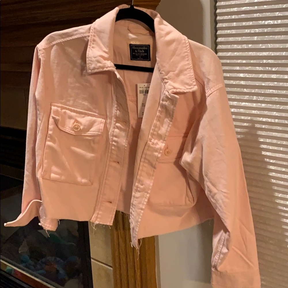 **NWT** Abercrombie and Fitch Cropped Jacket